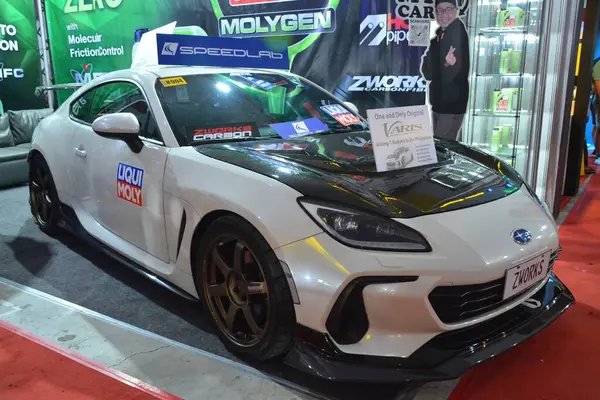 Pasay, PH - APR 6 - Subaru brz Manila Uluslararası Otomobil Fuarı 'nda 6 Nisan 2024 tarihinde Pasay, Filipinler' de. Manila International Auto Show, Filipinler 'de her yıl düzenlenen bir otomobil fuarıdır..