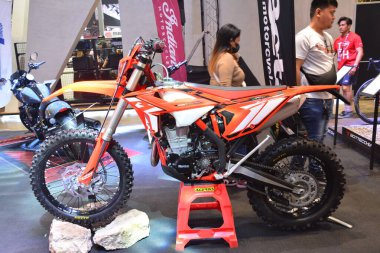 Pasay, PH - MAR 24 - Beta Rr390 24 Mart 2024 tarihinde Filipinler 'in Pasay şehrinde gerçekleştirilen Inside Racing Bike Fest and Trade Show' da. İçerideki yarış, Filipinler 'de her yıl düzenlenen bir motosiklet gösterisi..