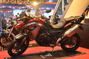 Pasay, PH - MAR 24 - 24 Mart 2024 'te Filipinler' deki Inside Racing Bike Fest and Trade Show 'da motorsiklet. İçerideki yarış, Filipinler 'de her yıl düzenlenen bir motosiklet gösterisi..