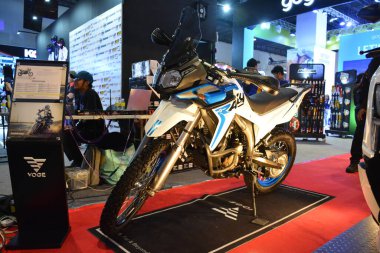 Pasay, PH - 27 Nisan - Makina Moto Show 'da 27 Nisan 2024' te Filipinler 'in Pasay kentinde 300' üncü durak. Makina Moto, Filipinler 'de düzenlenen yıllık bir motosiklet fuarıdır..