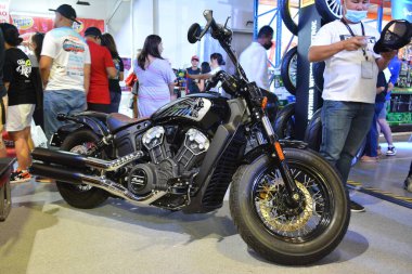 Pasay, PH - 27 Nisan - 27 Nisan 2024 tarihinde Filipinler 'deki Makina Moto Show' da Hintli izci. Makina Moto, Filipinler 'de düzenlenen yıllık bir motosiklet fuarıdır..