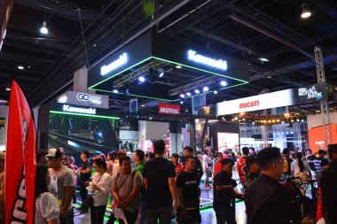 Pasay, PH - 27 Nisan - Kawasaki standı 27 Nisan 2024 tarihinde Pasay, Filipinler 'de Makina Moto Show' da. Makina Moto, Filipinler 'de düzenlenen yıllık bir motosiklet fuarıdır..