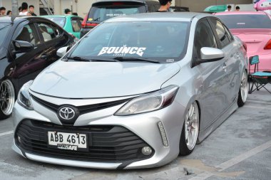 Paranak, PH - 24 AUG - Toyota vios Brokeboys araba buluşması 24 Ağustos 2024 'te Paranaque, Filipinler' de. Brokeboys, Filipinler 'de bir araba yarışması düzenleyen bir araba organizatörü..