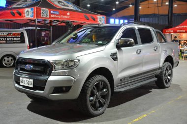 QUEZON CITY, PH - AUG 10 - Ford Ranger 10 Ağustos 2024 'te Quezon City, Filipinler' de Birleşik Tekerlek Fuarı 'nda. Wheels United, Filipinler 'de düzenlenen bir otomobil fuarıdır..