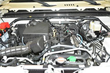 PASIG, PH - 31 AUG - Suzuki Jimny motoru 31 Ağustos 2024 tarihinde Pasig, Filipinler 'de Street Show Garajı' nda. Sokak gösterisi garajı, Filipinler 'de düzenlenen bir otomobil fuarıdır..