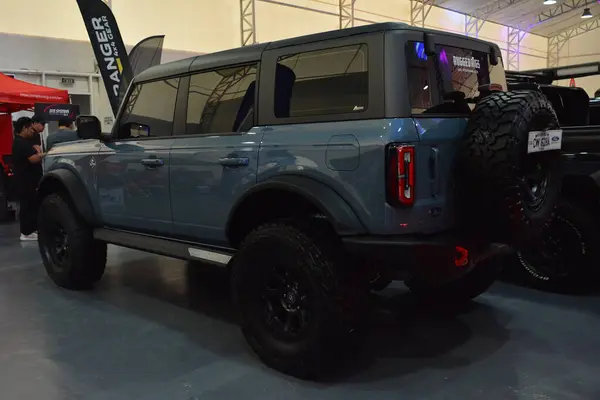 stock image PASIG, PH - AUG 31 - Ford bronco at Street Show Garage on August 31, 2024 in Pasig, Philippines. Street show garage is a car show event held in Philippines.