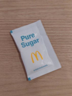 JORDAN, HK - 25 Mayıs - 25 Mayıs 2024 'te Ürdün, Hong Kong' da saf şeker. McDonalds, Amerika Birleşik Devletleri 'nde çok uluslu bir fast food zinciri..