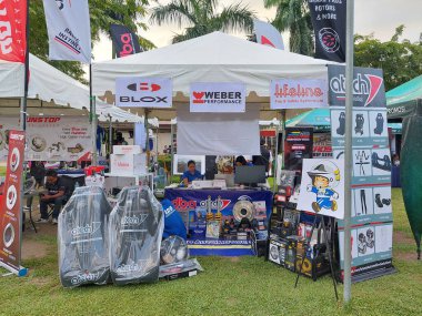 Pasay, PH-NOV 9 - 9 Kasım 2024 tarihinde Filipinler, Pasay 'da PMX veya Filipin motor sporları fuarında Weber standı. PMX, Filipinler 'de düzenlenen yıllık bir yarış arabası etkinliğidir..