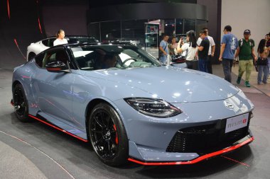 Pasay, PH - OCT 27 - PIMS veya Filipin Uluslararası Otomobil Fuarı 'nda Nissan Fairlady z 27 Ekim 2024, Pasay, Filipinler. PIMS, Filipinler 'de her iki yılda bir düzenlenen bir otomobil etkinliğidir..