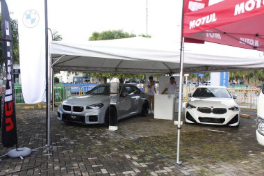 Pasay, PH-DEC 7 - 7 Aralık 2024 tarihinde Filipinler, Pasay 'da tampon 2 araba fuarında Bmw standı. Tampon 2, Filipinler 'de düzenlenen bir piyasa sonrası araba fuarıdır..