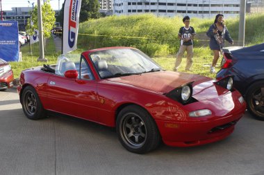 PASIG, PH - NOV 23 - Mazda miata mx5 23 Kasım 2024 tarihinde Pasig, Filipinler 'de DBTK Otomobil Salonu' nda. 