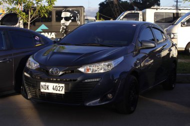 PASIG, PH - NOV 23 - Toyota vios 23 Kasım 2024 tarihinde Pasig, Filipinler 'de DBTK Oto Salonu' nda. 