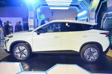 Pasay, PH-26 - Filipin Elektrikli Araç Zirvesi 'nde Omoda jaecoo e5, 26 Ekim 2024 Pasay, Filipinler. Filipin Elektrikli Araç Zirvesi, Filipinler 'de her yıl düzenlenen bir otomobil etkinliğidir..