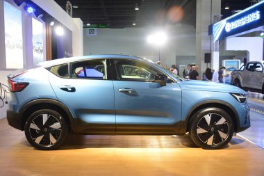 Pasay, PH - 26 - Filipin Elektrik Aracı Zirvesi 'nde Volvo c40, 26 Ekim 2024 Pasay, Filipinler. Filipin Elektrikli Araç Zirvesi, Filipinler 'de her yıl düzenlenen bir otomobil etkinliğidir..
