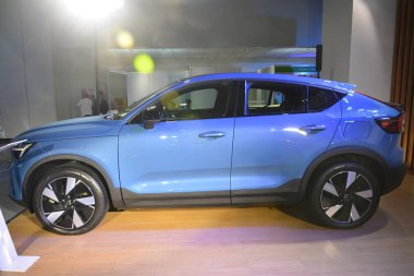 Pasay, PH - 26 - Filipin Elektrik Aracı Zirvesi 'nde Volvo c40, 26 Ekim 2024 Pasay, Filipinler. Filipin Elektrikli Araç Zirvesi, Filipinler 'de her yıl düzenlenen bir otomobil etkinliğidir..