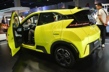 Pasay, PH-26-Byd martı Filipin Elektrik Aracı Zirvesi 'nde 26 Ekim 2024 Pasay, Filipinler. Filipin Elektrikli Araç Zirvesi, Filipinler 'de her yıl düzenlenen bir otomobil etkinliğidir..