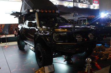 PAsay, PH - NOV 16 - Ford Ranger raptor Manila Auto Salon 'da 16 Kasım 2024, Pasay, Filipinler. Manila Auto Salon, Filipinler 'de düzenlenen bir pazar sonrası araba fuarıdır..