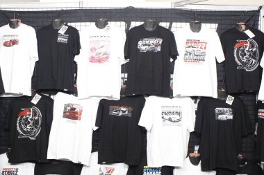 Pasay, PH-16 - 16 Kasım 2024 tarihinde Filipinler, Pasay 'da Manila Oto Salonu' nda gümrük gömleği baskısı. Manila Auto Salon, Filipinler 'de düzenlenen bir pazar sonrası araba fuarıdır..