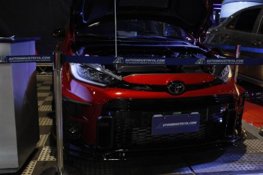 Pasay, PH-16 - Toyota yaris gr 16 Kasım 2024 tarihinde Pasay, Filipinler 'de Manila Oto Salon' da. Manila Auto Salon, Filipinler 'de düzenlenen bir pazar sonrası araba fuarıdır..