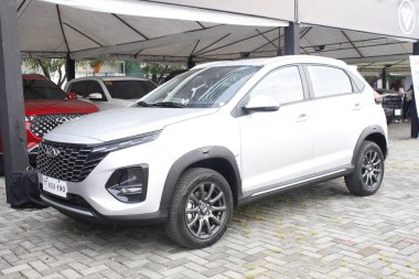 Pasay, PH-16 - Chery Tiggo 16 Kasım 2024 tarihinde Pasay, Filipinler 'de Oto Focus test sürüşünde. Auto Focus, Filipinler 'de düzenlenen bir otomobil test sürüşü etkinliğidir..