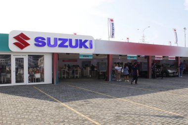 Pasay, PH-16 - Suzuki standı 16 Kasım 2024 tarihinde Pasay, Filipinler 'de Oto Focus test sürüşünde. Auto Focus, Filipinler 'de düzenlenen bir otomobil test sürüşü etkinliğidir..