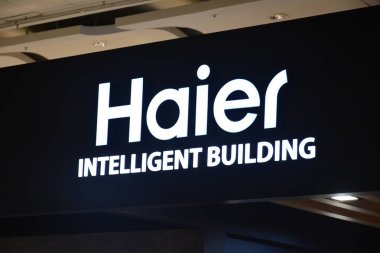 Pasay, PH-9 - Philconstruct Expo 'da 9 Kasım 2024 tarihinde, Pasay, Filipinler' de Haier tabelası. Philconstruct, Filipinler 'de her yıl düzenlenen bir inşaat sergisidir..
