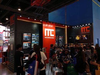 Pasay, PH-9-Philconstruct Expo 'daki makine bankaları 9 Kasım 2024' te Pasay, Filipinler 'de. Philconstruct, Filipinler 'de her yıl düzenlenen bir inşaat sergisidir..