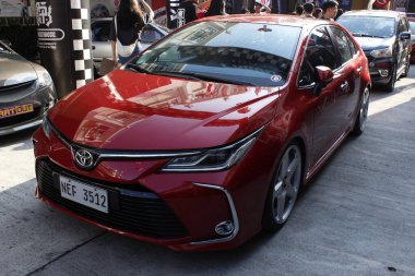 MANILA, PH - 25 Ocak - Toyota corolla altis, 25 Ocak 2025 tarihinde Manila, Filipinler 'de San Beda araba fuarında. San Beda araba fuarı her yıl Filipinler 'de düzenlenen bir otomobil fuarıdır..