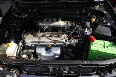 MANILA, PH - 25 Ocak - Toyota corolla motoru 25 Ocak 2025 tarihinde Manila, Filipinler 'de San Beda araba fuarında. San Beda araba fuarı her yıl Filipinler 'de düzenlenen bir otomobil fuarıdır..