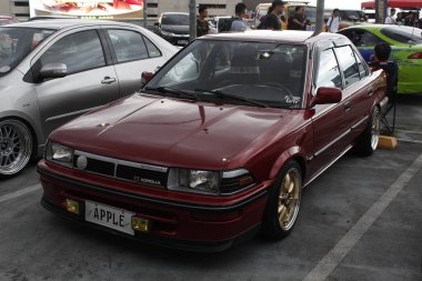 PARANAQUE, PH - 9 Şubat - Toyota corolla Prosper car 'da 9 Şubat 2025 tarihinde Paranaque, Filipinler' de buluştu. Prosper, Filipinler 'de bir etkinlik düzenleyen bir araba grubu..