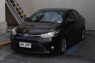 PARANAQUE, PH - 22 Şubat - Toyota vios at hot ties car meet on 22 Şubat 2025, Paranaque, Filipinler. Fıstıklar Filipinler 'de bir kız araba grubu..