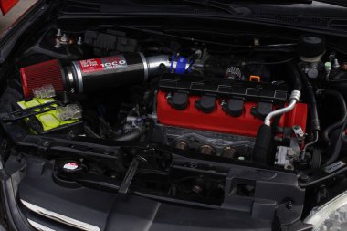 MUNTINLUPA, PH - MAR 8 - Honda Meet Manila 'da Honda civic motor 8 Mart 2025 tarihinde Muntinlupa, Filipinler' de. Honda Meet Manila, Filipinler 'de düzenlenen bir otomobil etkinliği.