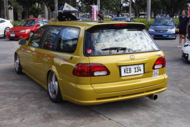 MUNTINLUPA, PH - MAR 8 - Honda Meet Manila 'da Honda civic 8 Mart 2025 tarihinde Muntinlupa, Filipinler' de. Honda Meet Manila, Filipinler 'de düzenlenen bir otomobil etkinliği.