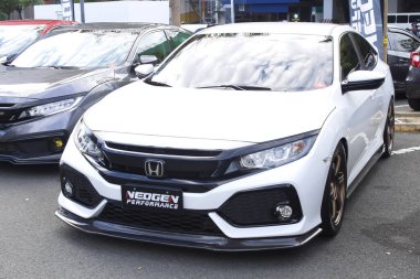 MUNTINLUPA, PH - MAR 8 - Honda Meet Manila 'da Honda civic 8 Mart 2025 tarihinde Muntinlupa, Filipinler' de. Honda Meet Manila, Filipinler 'de düzenlenen bir otomobil etkinliği.