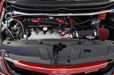 MUNTINLUPA, PH - MAR 8 - Honda Meet Manila 'da Honda civic motor 8 Mart 2025 tarihinde Muntinlupa, Filipinler' de. Honda Meet Manila, Filipinler 'de düzenlenen bir otomobil etkinliği.