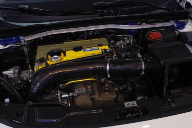 MUNTINLUPA, PH - MAR 8 - Honda Meet Manila 'da Honda civic motor 8 Mart 2025 tarihinde Muntinlupa, Filipinler' de. Honda Meet Manila, Filipinler 'de düzenlenen bir otomobil etkinliği.