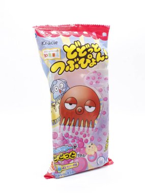 MANILA, PH - 22 FEB Kracie dodottotsubupyon jöle şeker seti 22 Şubat 2025 tarihinde Manila, Filipinler. Kracie Japonya 'da bir Japon gıda üreticisi..