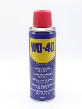 MANILA, PH - 22 Şubat - Wd40 çok amaçlı yağlayıcı 22 Şubat 2025 tarihinde Manila, Filipinler 'de. Wd40, ABD 'de nüfuz eden petrol üreten bir Amerikan markası..