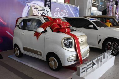 Pasay, PH - APR 13 - 13 Nisan 2025 tarihinde Filipinler 'in Pasay kentinde Manila Uluslararası Otomobil Fuarı' nda (MIAS) Bestune midillisi. MIAS, Filipinler 'de düzenlenen bir otomobil fuarıdır..