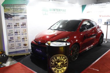 Pasay, PH - APR 13 - Toyota yaris gr Manila Uluslararası Otomobil Fuarı 'nda (MIAS) 13 Nisan 2025, Pasay, Filipinler. MIAS, Filipinler 'de düzenlenen bir otomobil fuarıdır..