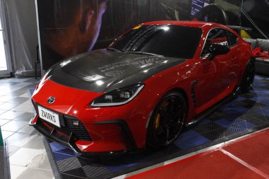 Pasay, PH - APR 13 - Toyota 86 gr Manila Uluslararası Otomobil Fuarı 'nda (MIAS) 13 Nisan 2025, Pasay, Filipinler. MIAS, Filipinler 'de düzenlenen bir otomobil fuarıdır..