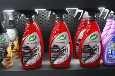 Pasay, PH - APR 13 - Manila Uluslararası Otomobil Fuarı 'nda (MIAS) 13 Nisan 2025 tarihinde, Pasay, Filipinler. MIAS, Filipinler 'de düzenlenen bir otomobil fuarıdır..