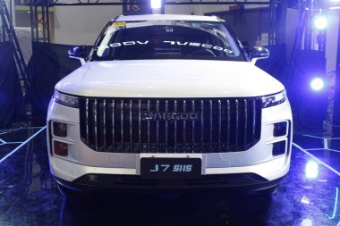 Pasay, PH - APR 13 - Jaecoo j7 Manila Uluslararası Otomobil Fuarı 'nda (MIAS) 13 Nisan 2025, Pasay, Filipinler. MIAS, Filipinler 'de düzenlenen bir otomobil fuarıdır..