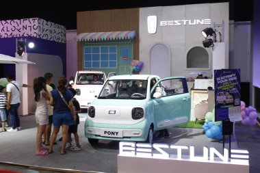 Pasay, PH - APR 13 - 13 Nisan 2025 tarihinde Filipinler 'in Pasay kentinde Manila Uluslararası Otomobil Fuarı' nda Bestune standı. MIAS, Filipinler 'de düzenlenen bir otomobil fuarıdır..