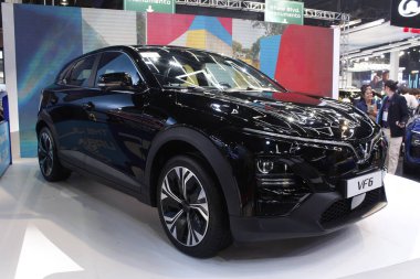 Pasay, PH - APR 13 - Vinfast Vf6 Manila Uluslararası Otomobil Fuarı 'nda (MIAS) 13 Nisan 2025, Pasay, Filipinler. MIAS, Filipinler 'de düzenlenen bir otomobil fuarıdır..