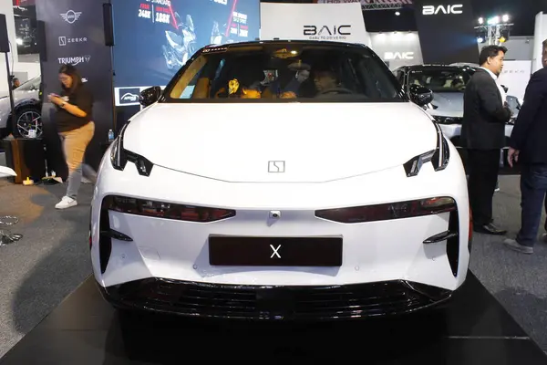 Pasay, PH - 13 Nisan - Zeekr x Manila Uluslararası Otomobil Fuarı 'nda (MIAS) 13 Nisan 2025 tarihinde Pasay, Filipinler' de. MIAS, Filipinler 'de düzenlenen bir otomobil fuarıdır..