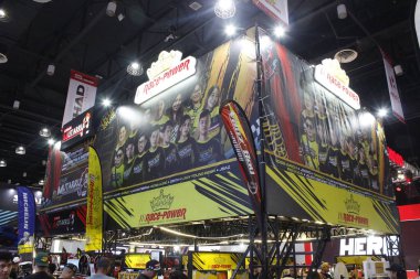 Pasay, PH-MAR 22 - 22 Mart 2025 tarihinde Pasay, Filipinler 'de yarışın içinde bisiklet festivali düzenlendi. İçerideki bisiklet festivali Filipinler 'de bir motosiklet etkinliği..