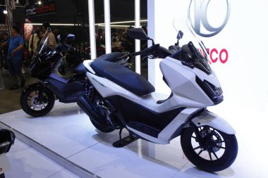 Pasay, PH - MAR 22 - Kymco skytown 22 Mart 2025 tarihinde Pasay, Filipinler 'de Inside yarış bisikleti festivalinde. İçerideki bisiklet festivali Filipinler 'de bir motosiklet etkinliği..