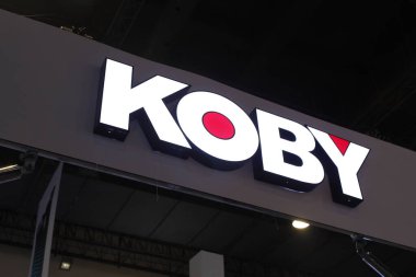 PASAY, PH - APR. 5 - Koby standı 5 Nisan 2025 tarihinde Filipinler, Pasay 'da Makina Moto Show' da. Makina Moto, Filipinler 'de düzenlenen bir motosiklet fuarı.. 