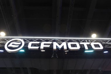 PASAY, PH - APR. 5 - Cfmoto 5 Nisan 2025 tarihinde Pasay, Filipinler 'deki Makina Moto Show' a imza attı. Makina Moto, Filipinler 'de düzenlenen bir motosiklet fuarı.. 